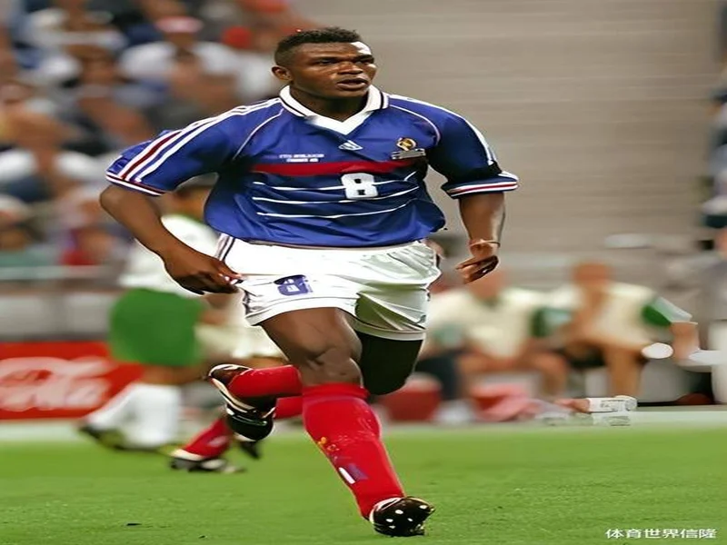 德塞利：切尔西门将达不到水准，应升级这位置&至少得不犯错